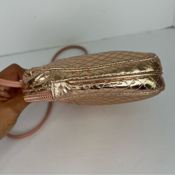 Vera Bradley Signature Cotton Triple Rose Gold Shipper Crossbody Small Purse - Picture 6 of 9